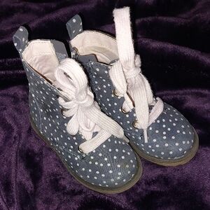 Cat And Jack Blue Polka Dot Kids Boots. Size 6